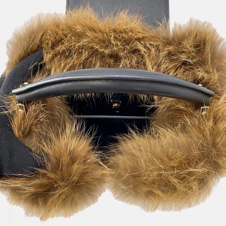 مملوكة مسبقًا Louis Vuitton Capucines Multicolor Noir Red Leather Fur Top Handle Bag