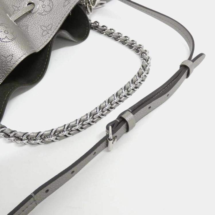 Pre Owned Louis Vuitton Bella Metallic Grey Mahina Leather Shoulder Bag