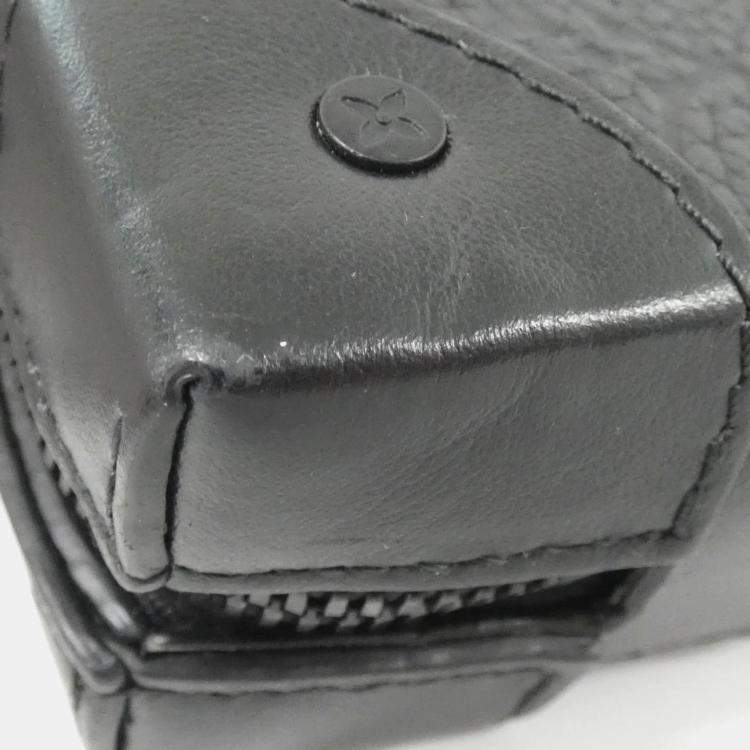Pre Owned Louis Vuitton Soft Trunk Wallet Black Taurillon Monogram Leather Shoulder Bag