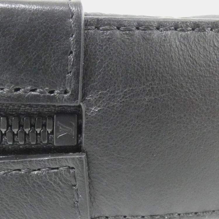 Pre Owned Louis Vuitton Soft Trunk Wallet Black Taurillon Monogram Leather Shoulder Bag