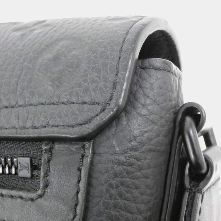 Pre Owned Louis Vuitton S-Cape Messenger Black Taurillon Leather Shoulder Bag