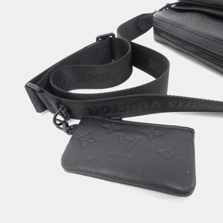 Pre Owned Louis Vuitton Black Leather Trio Messenger Shoulder Bag