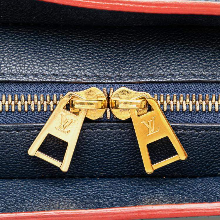 Pre Owned Louis Vuitton Blue Epi Vaneau MM Bag