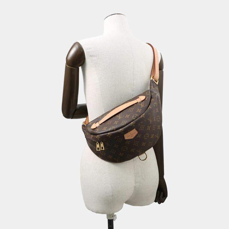 مملوكة مسبقًا Louis Vuitton Bumbag Noir Monogram