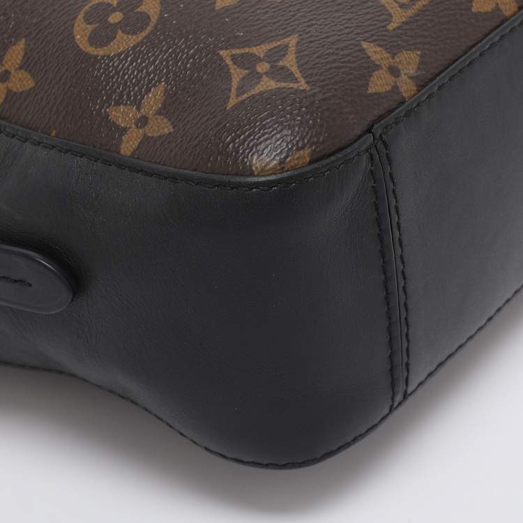 Pre Owned Louis Vuitton Monogram Canvas Saintonge Crossbody Bag