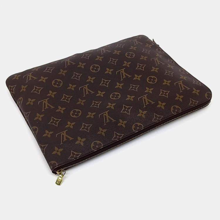 Pre Owned Louis Vuitton Brown Coated Canvas Monogram Etu Voyage MM bag