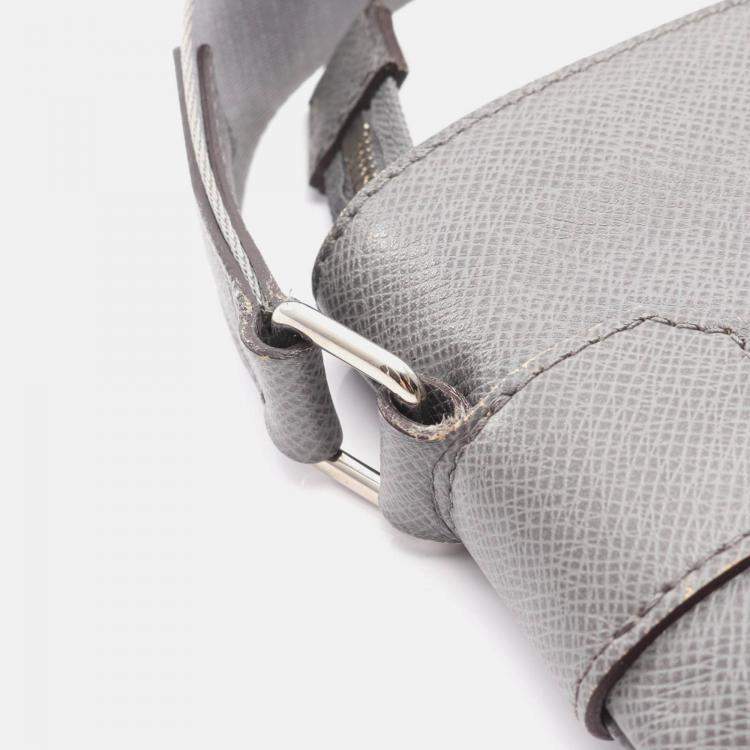 مملوكة مسبقًا Louis Vuitton Sasha Shoulder Crossbody Bag  Taiga Leather Gray Gres