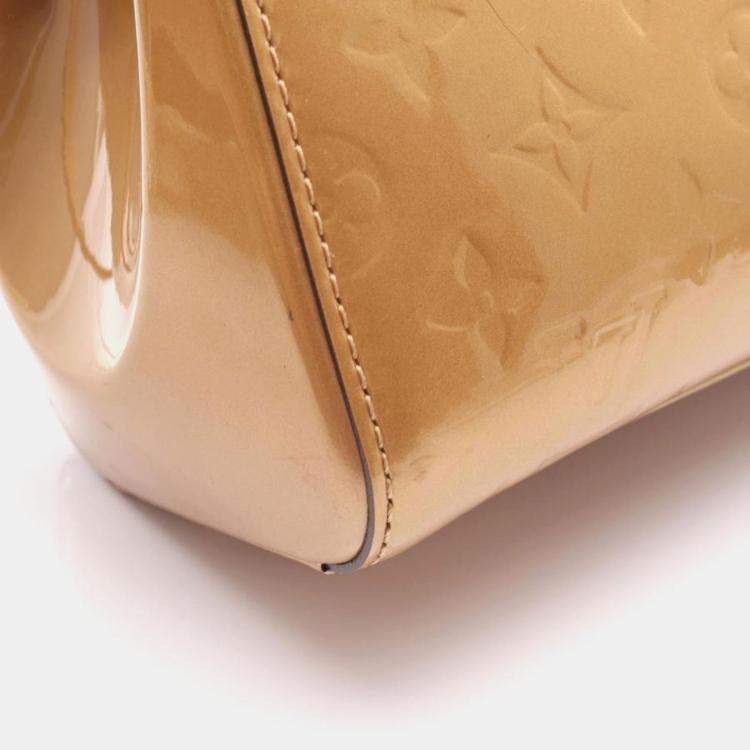 Pre Owned Louis Vuitton Blair MM Beige Monogram Vernis Leather Shoulder Bag