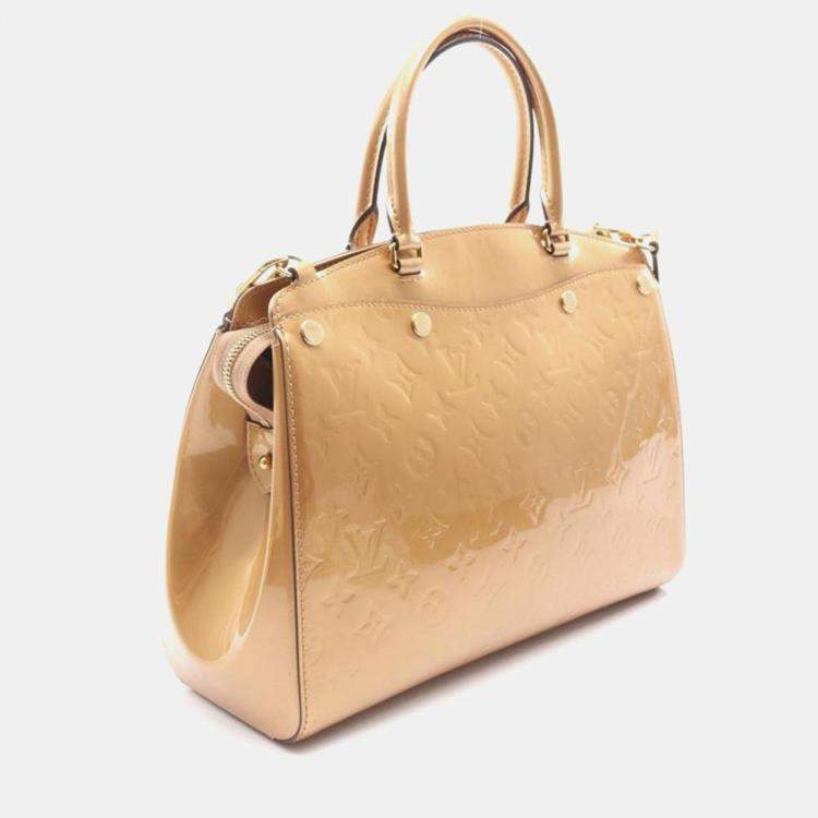 Pre Owned Louis Vuitton Blair MM Beige Monogram Vernis Leather Shoulder Bag