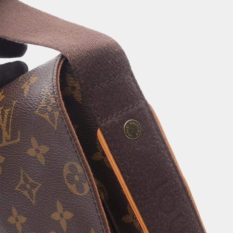 Pre Owned Louis Vuitton Messenger Barbour Mm Shoulder Bag  Monogram Canvas