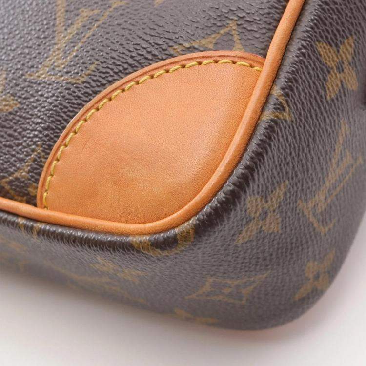 Pre Owned Louis Vuitton Trocadero 27 Crossbody Shoulder Bag  Monogram Canvas