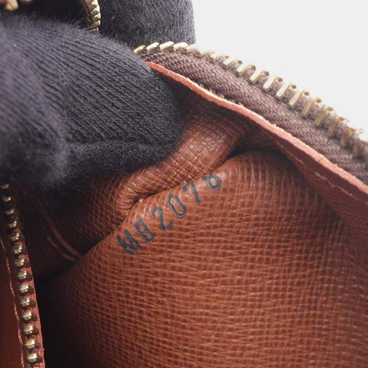 Pre Owned Louis Vuitton Trocadero 27 Crossbody Shoulder Bag  Monogram Canvas