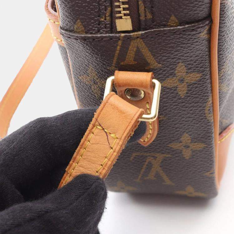 Pre Owned Louis Vuitton Trocadero 27 Crossbody Shoulder Bag  Monogram Canvas