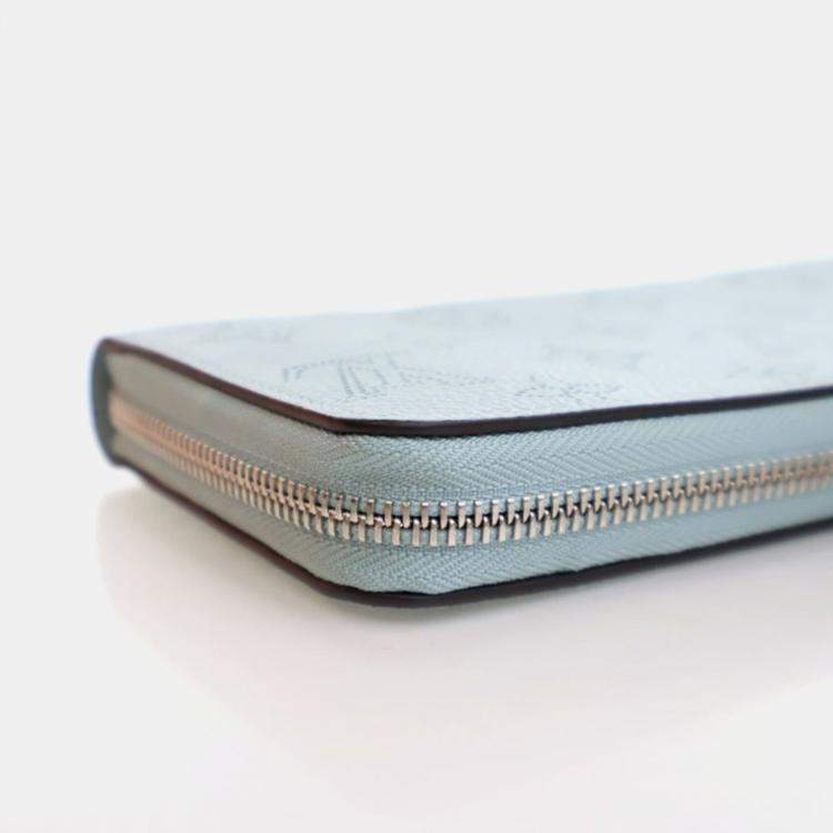 Pre Owned Louis Vuitton Zippy Blue Mahina Leather Wallet