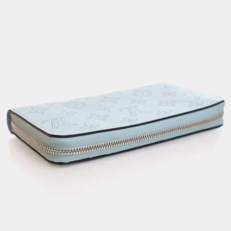 Pre Owned Louis Vuitton Zippy Blue Mahina Leather Wallet