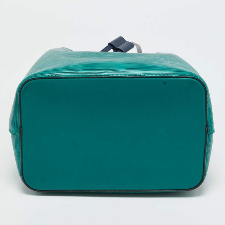 Pre Owned Louis Vuitton Emerald/Indigo Epi Leather NeoNoe BB Bag