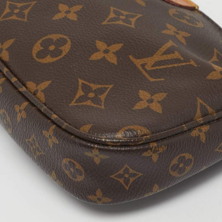 Pre Owned Louis Vuitton Khaki Monogram Canvas Multi Pochette Accessories Bag