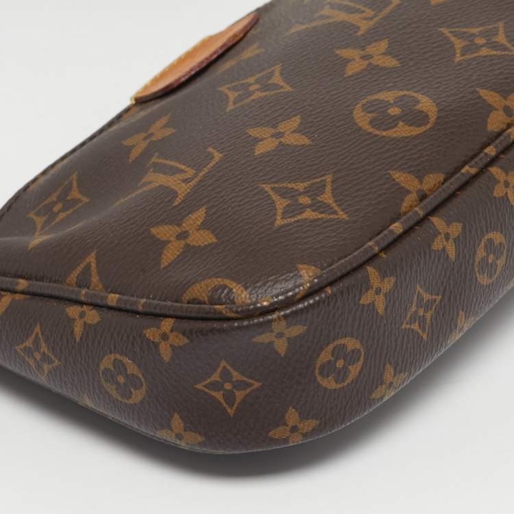 Pre Owned Louis Vuitton Khaki Monogram Canvas Multi Pochette Accessories Bag