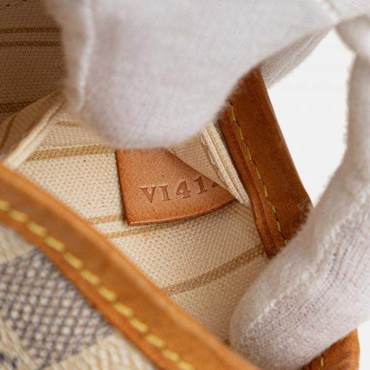 Pre Owned Louis Vuitton White Damier Azur Neverfull PM Bag