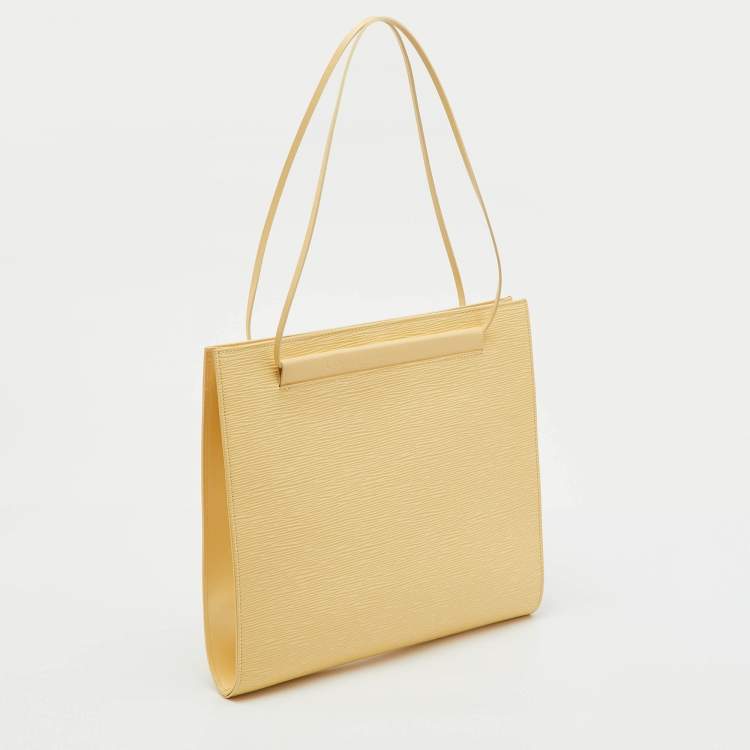 Pre Owned Louis Vuitton Vanilla Epi Leather Saint Tropez Bag