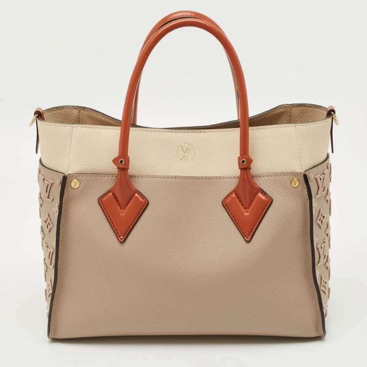 Pre Owned Louis Vuitton Galet Monogram Tufting Leather On My Side MM Bag 