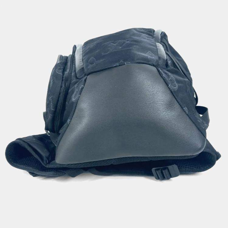 مملوكة مسبقًا Louis Vuitton 3D Monogram Black Nylon Leather Backpack 