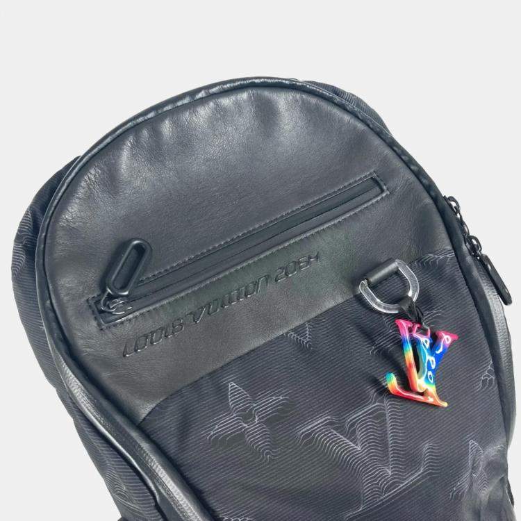 مملوكة مسبقًا Louis Vuitton 3D Monogram Black Nylon Leather Backpack 