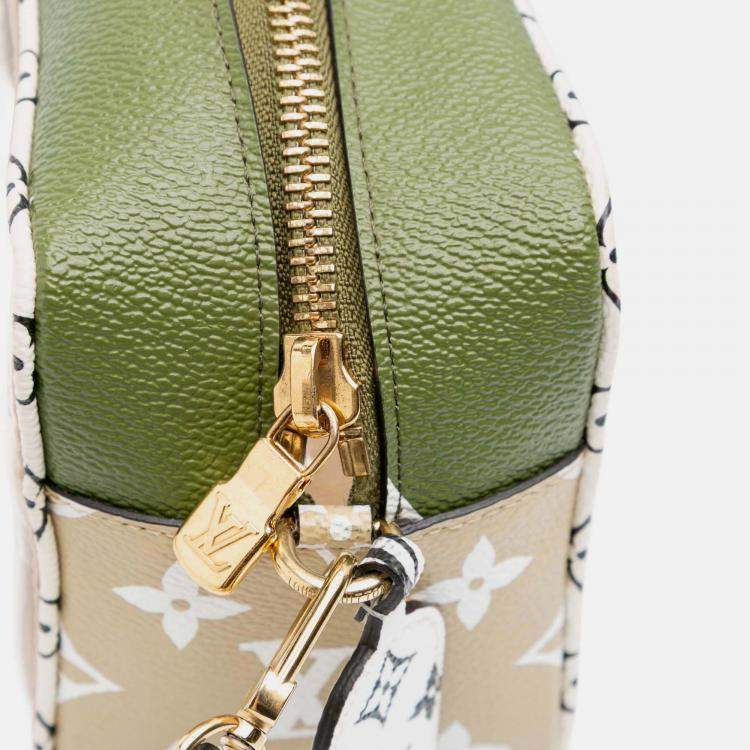 Pre Owned Louis Vuitton Green Monogram Giant Jungle Beach Pouch