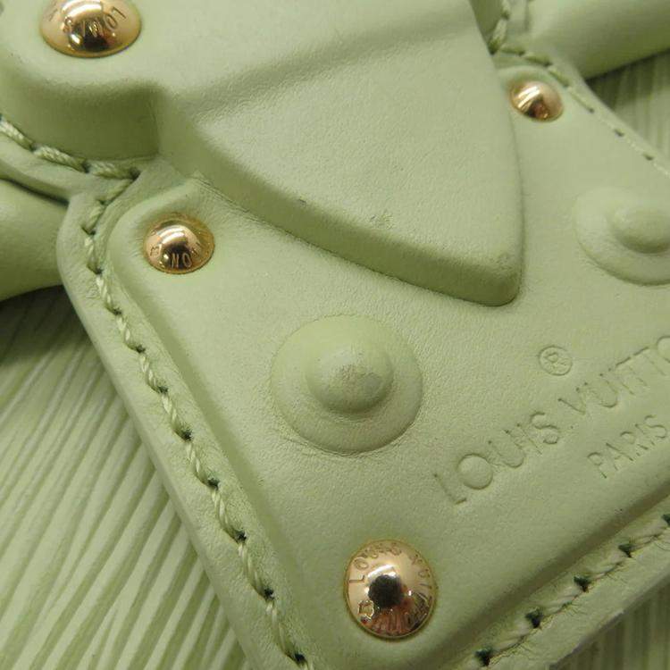 Pre Owned Louis Vuitton Hyde And City Vert Note Epi Leather Shoulder Bag