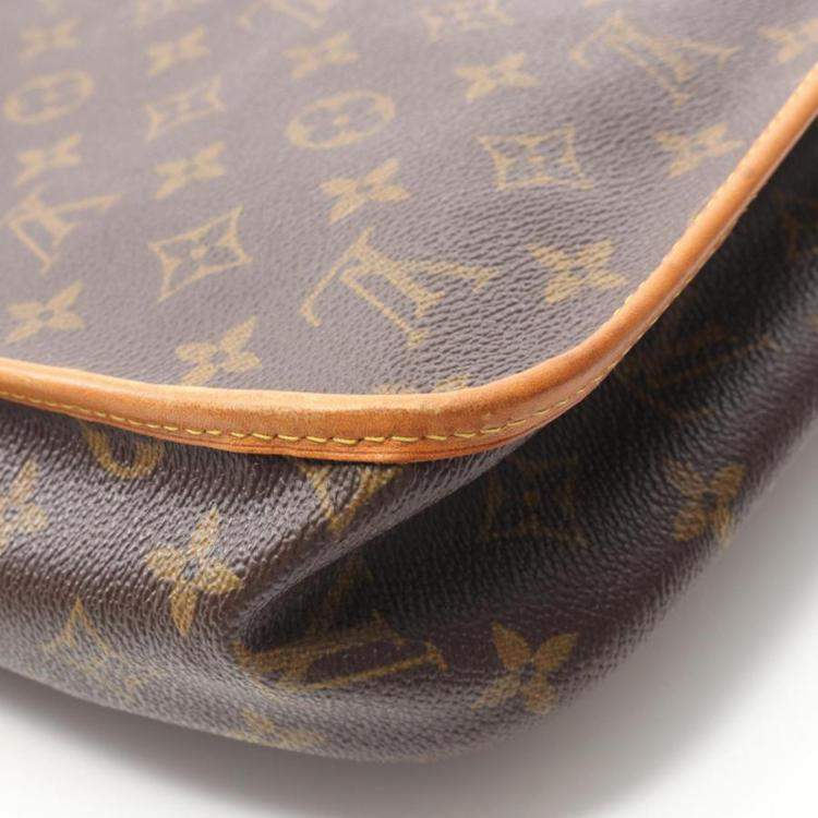 Pre Owned Louis Vuitton Messenger PM Bosphore Monogram