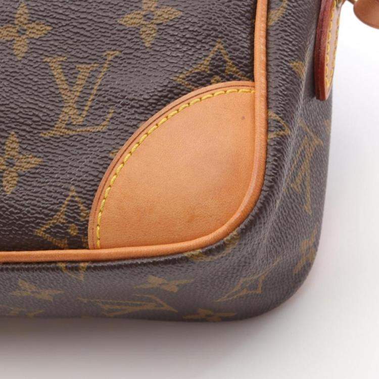 Pre Owned Louis Vuitton Trocadero 27 Monogram