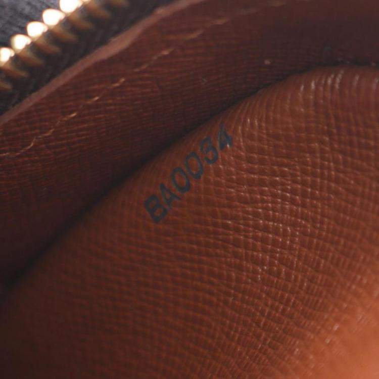 Pre Owned Louis Vuitton Blois Monogram