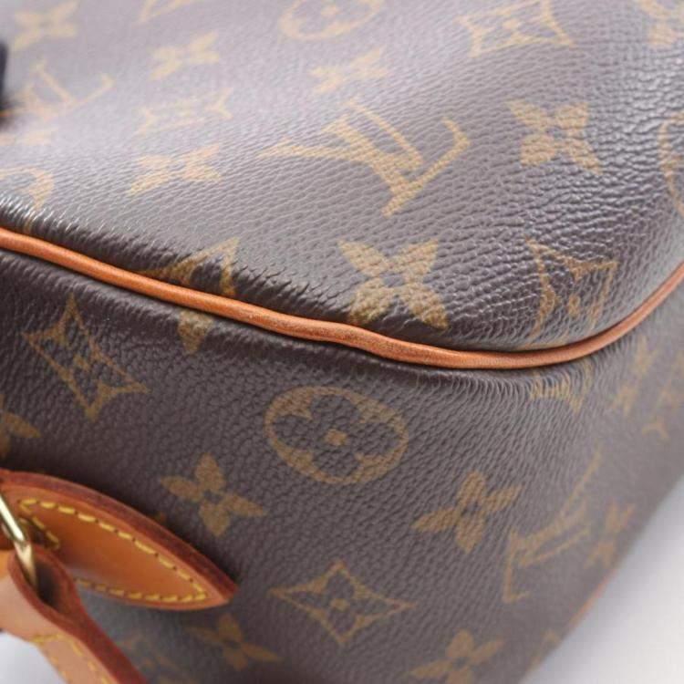 Pre Owned Louis Vuitton Blois Monogram
