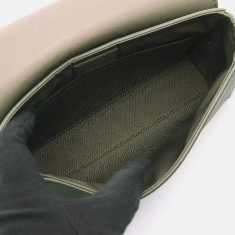 Pre Owned Louis Vuitton Takeoff Messenger Shoulder Bag Aerogram Leather Green