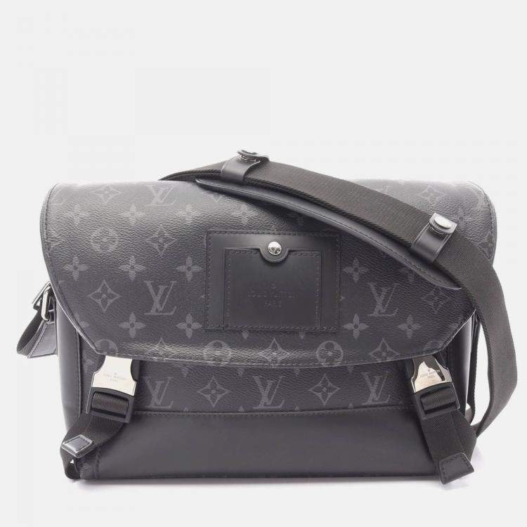 Pre Owned Louis Vuitton Messenger Voyage Pm Shoulder Bag Monogram Eclipse Black