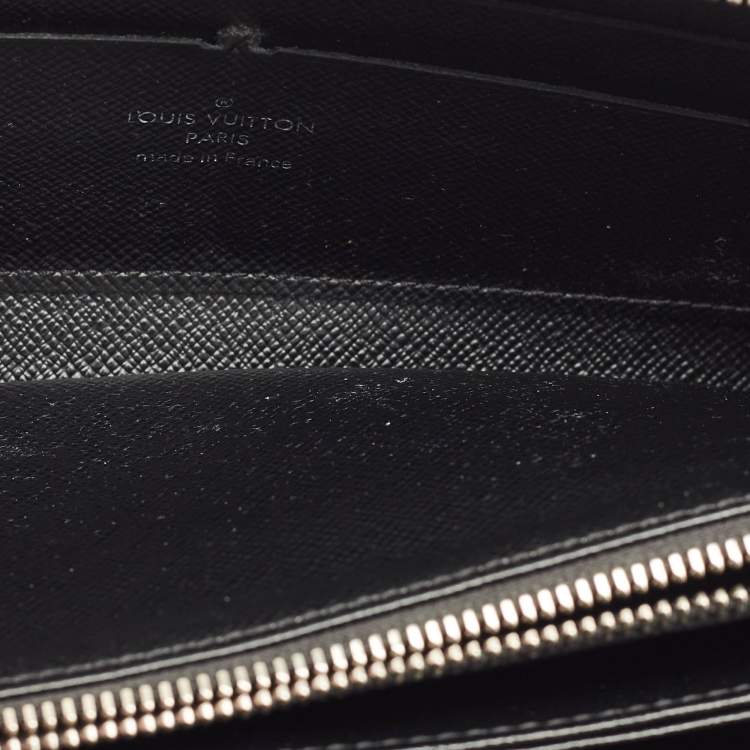 Pre Owned Louis Vuitton Black Epi Leather Zippy Wallet