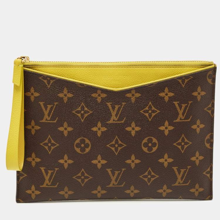 Pre Owned Louis Vuitton Pistache Monogram Canvas Pochette Pallas Clutch