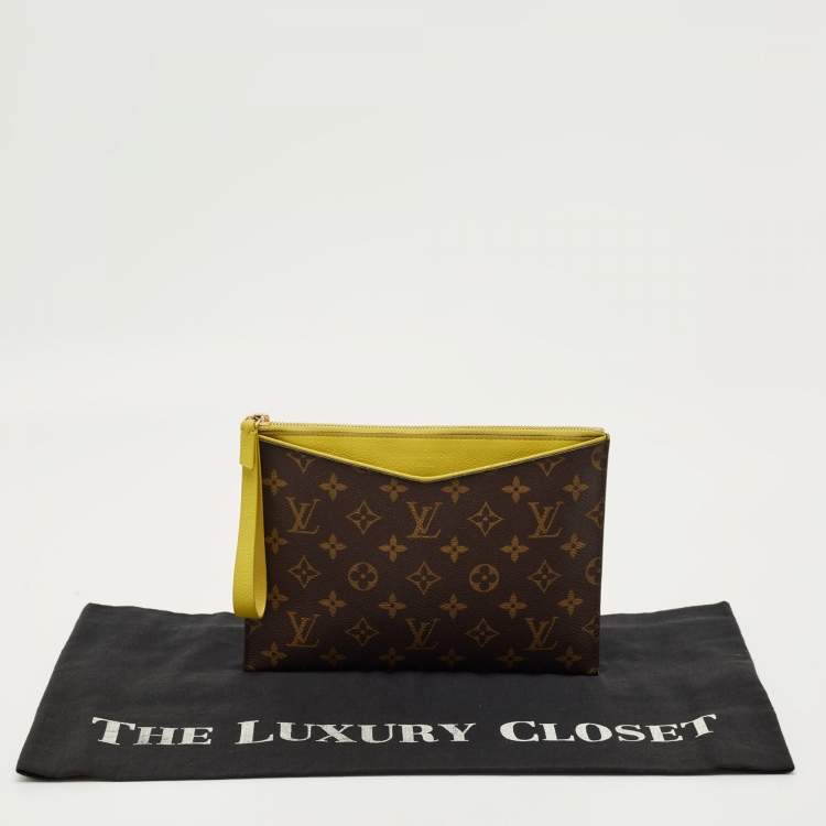 Pre Owned Louis Vuitton Pistache Monogram Canvas Pochette Pallas Clutch