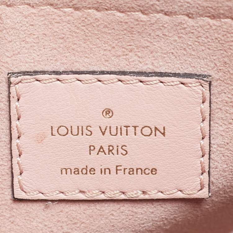 مملوكة مسبقًا Louis Vuitton Rose Poudre Monogram Canvas Locky BB Bag