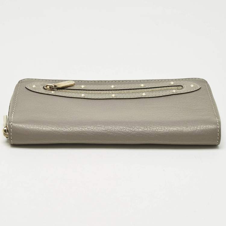 Pre Owned Louis Vuitton Grey Suhali Leather Zip Continental Wallet
