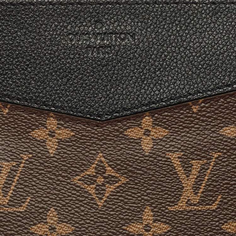 Pre Owned Louis Vuitton Black Monogram Canvas Daily Pouch