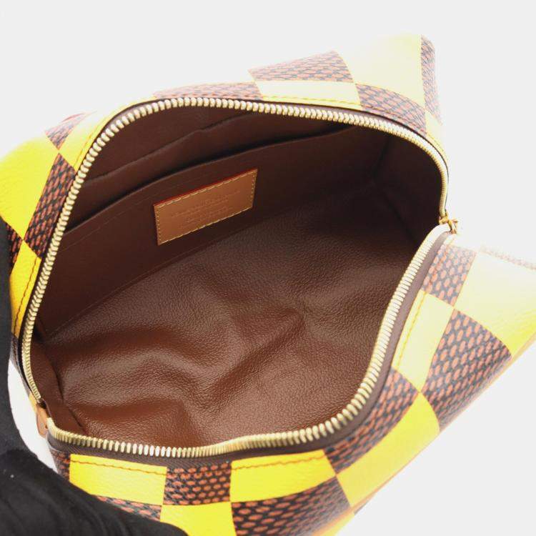Pre Owned Louis Vuitton Locker Dopp Kit Yellow/Brown Damier Pop Coated Canvas Shoulder Bag