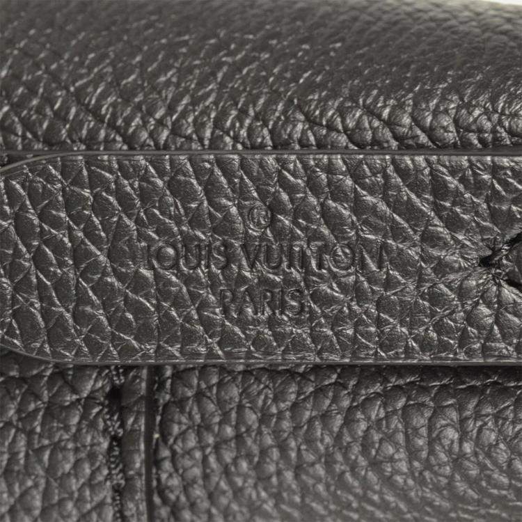 Pre Owned Louis Vuitton Rock & Walk Black Leather Shoulder Bag