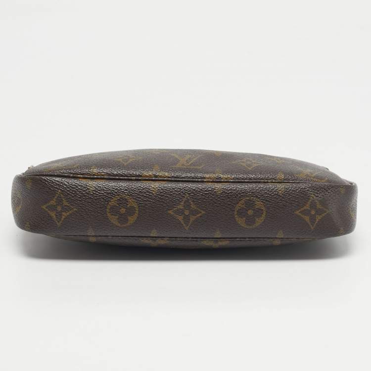 Pre Owned Louis Vuitton Monogram Canvas Pochette Accessoires Bag