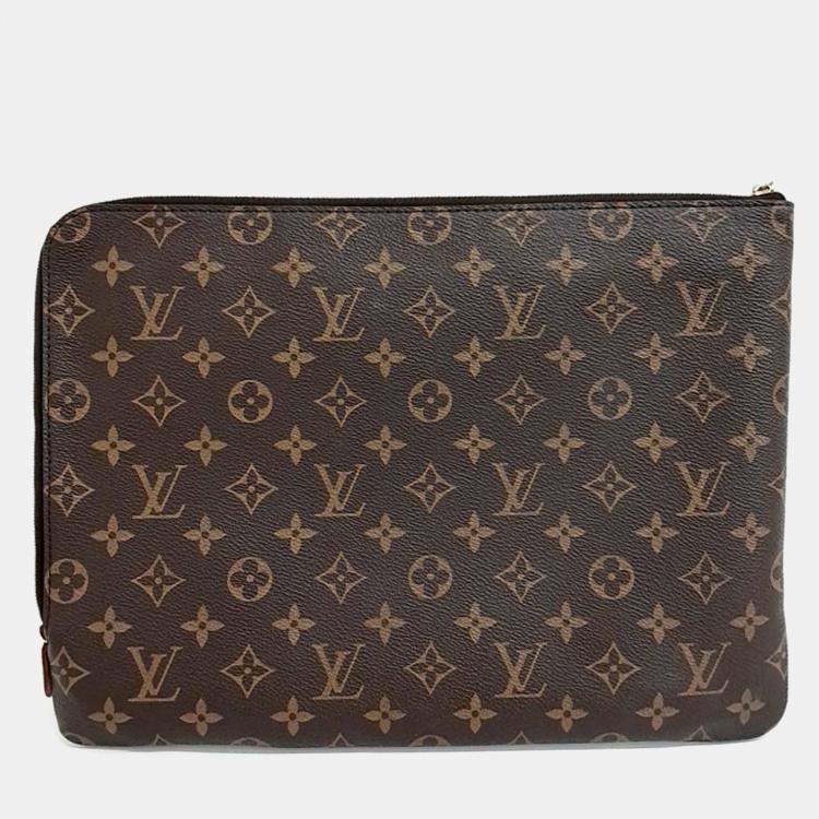 Pre Owned Louis Vuitton Monogram Etu Voyage MM Brown Coated Canvas Wallet