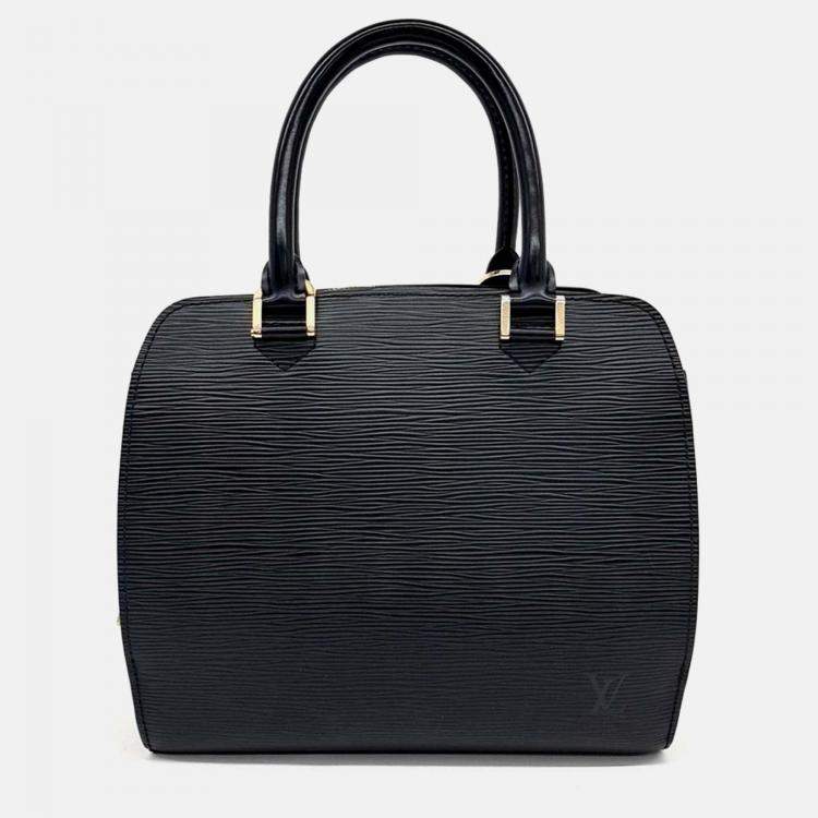 Pre Owned Louis Vuitton Black Epi Leather Pont Neuf