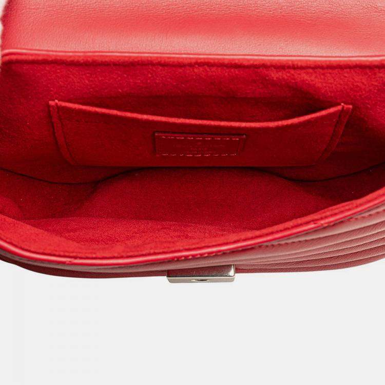 Pre Owned Louis Vuitton Red New Wave Chain Bag PM
