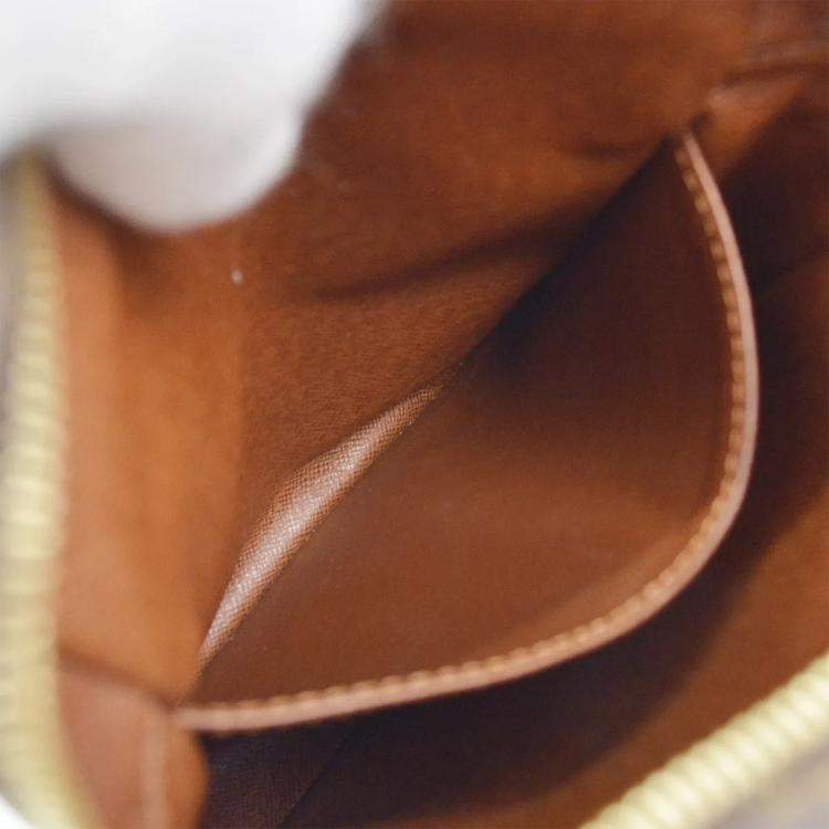 Pre Owned Louis Vuitton Monogram Amazon Crossbody Bag