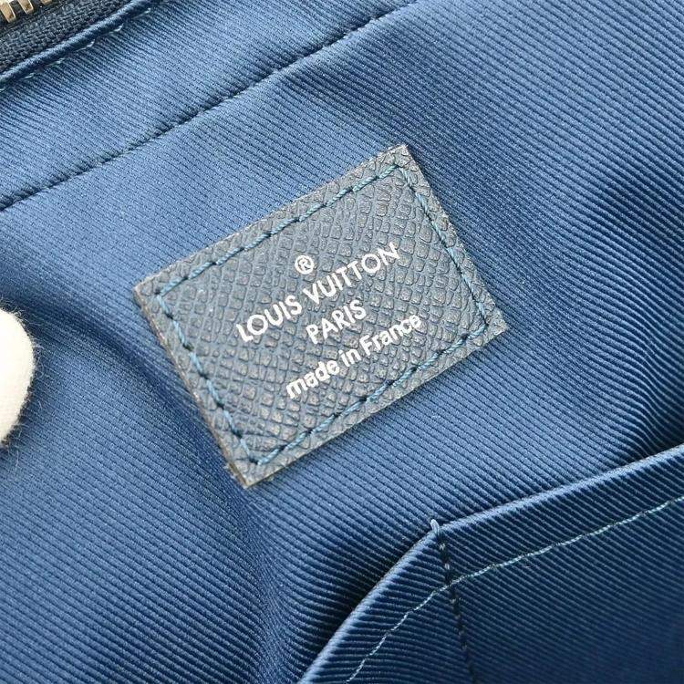 Pre Owned Louis Vuitton Blue Taiga Porte Document Voyage PM Handbag