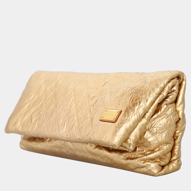 Pre Owned Louis Vuitton Quilted Monogram Saumon Clutch